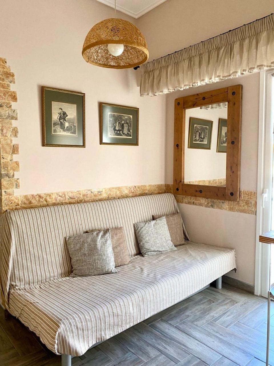 Charming Flat With An Amazing View Apartman Athén Kültér fotó